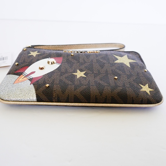 Michael Kors Giftable Large TZ Wristlet MK Brown - Picture 6 of 8